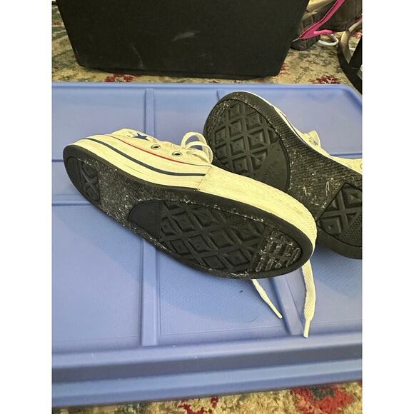 Converse Kid's White Red Chuck Taylor All Star Lace Up Sneaker Shoes Size 2 - Picture 5 of 5